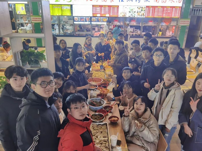 南昌大學(xué):五好班團(tuán)競賽“五位一體”激活育人新路 南昌大學(xué):五好班團(tuán)競賽“五位一體”激活育人新路